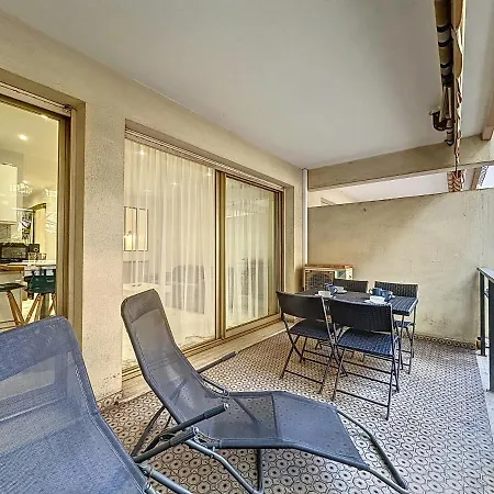 De Jonathan - Refait A Neuf - A 200m *